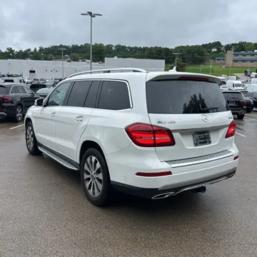 Photos of 2019 Mercedes-Benz GLS 450 for sale in Gurnee, IL at CarWise Gurnee