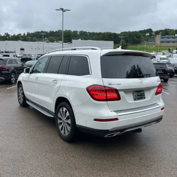 Photos of 2019 Mercedes-Benz GLS 450 for sale in Gurnee, IL at CarWise Gurnee