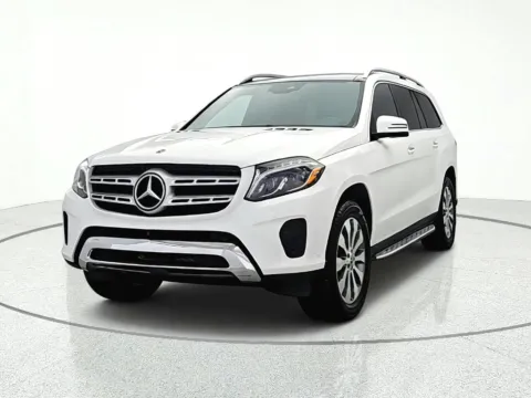 Photos of 2019 Mercedes-Benz GLS 450 for sale in Gurnee, IL at CarWise Gurnee