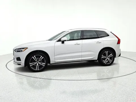 Another view of 2019 Volvo XC60 T5 Momentum for sale in Gurnee, IL at CarWise Gurnee