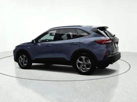 More photos of 2025 Ford Escape Hybrid ST-Line Select at CarWise Gurnee, IL