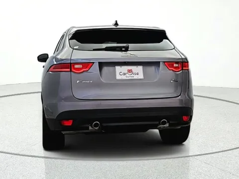More photos of 2020 Jaguar F-PACE 25t Premium at CarWise Gurnee, IL