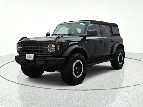 Photos of 2023 Ford Bronco for sale in Gurnee, IL at CarWise Gurnee