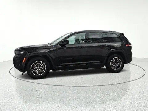 Another view of 2023 Jeep Grand Cherokee Trailhawk 4xe for sale in Gurnee, IL at CarWise Gurnee