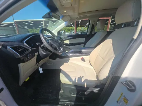 Another view of 2019 Ford Edge Titanium for sale in Gurnee, IL at CarWise Gurnee