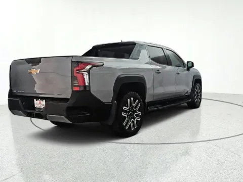 More photos of 2026 Chevrolet Silverado EV LT at CarWise Gurnee, IL