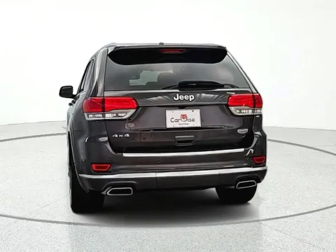 More photos of 2021 Jeep Grand Cherokee Summit at CarWise Gurnee, IL