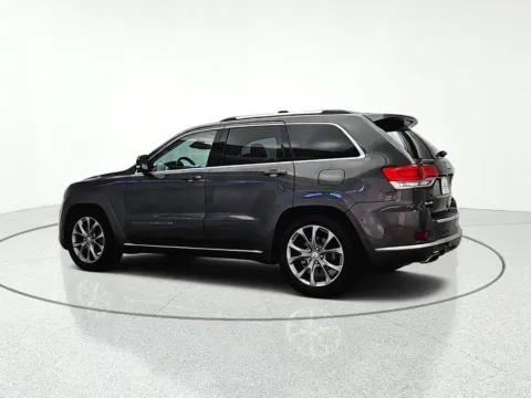 More photos of 2021 Jeep Grand Cherokee Summit at CarWise Gurnee, IL