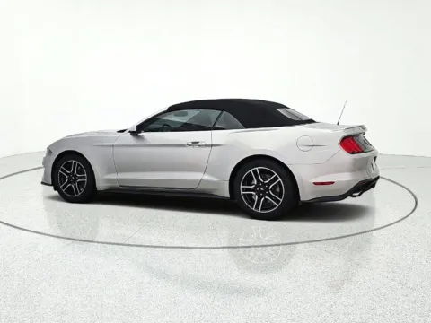 More photos of 2018 Ford Mustang EcoBoost Premium at CarWise Gurnee, IL