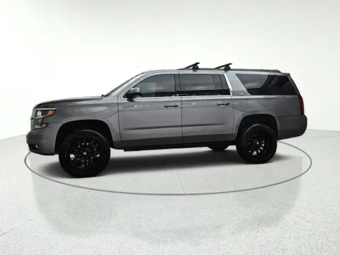 Another view of 2018 Chevrolet Suburban LT for sale in Gurnee, IL at CarWise Gurnee