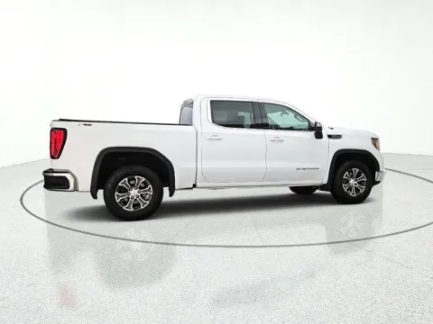 Another view of 2019 GMC Sierra 1500 SLE for sale in Gurnee, IL at CarWise Gurnee