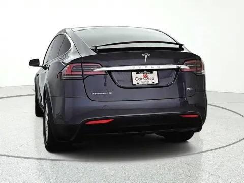 More photos of 2018 Tesla Model X 75D at CarWise Gurnee, IL