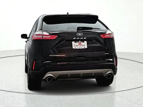 More photos of 2021 Ford Edge Titanium at CarWise Gurnee, IL