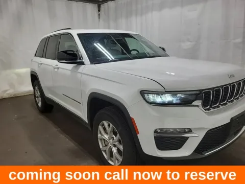 White 2023 Jeep Grand Cherokee Limited for sale in Gurnee, IL