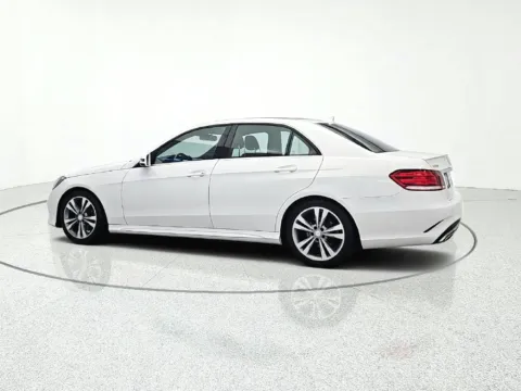 More photos of 2016 Mercedes-Benz E-Class E 350 at CarWise Gurnee, IL
