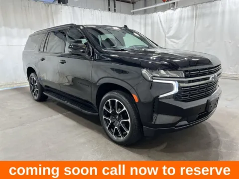 Black 2022 Chevrolet Suburban RST for sale in Gurnee, IL