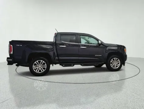 Another view of 2020 GMC Canyon SLT for sale in Gurnee, IL at CarWise Gurnee
