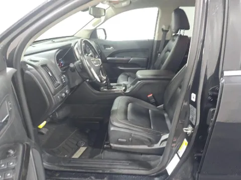 Another view of 2020 GMC Canyon SLT for sale in Gurnee, IL at CarWise Gurnee