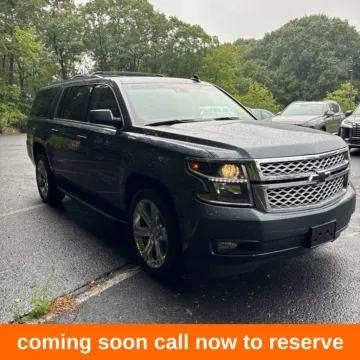 Gray 2019 Chevrolet Suburban LT for sale in Gurnee, IL