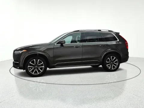 Another view of 2018 Volvo XC90 T6 Momentum for sale in Gurnee, IL at CarWise Gurnee