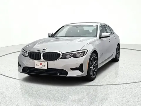 Photos of 2019 BMW 3 Series 330i xDrive for sale in Gurnee, IL at CarWise Gurnee