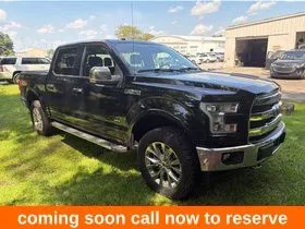 Black 2017 Ford F-150 Lariat for sale in Gurnee, IL