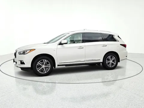 More photos of 2020 INFINITI QX60 PURE at CarWise Gurnee, IL