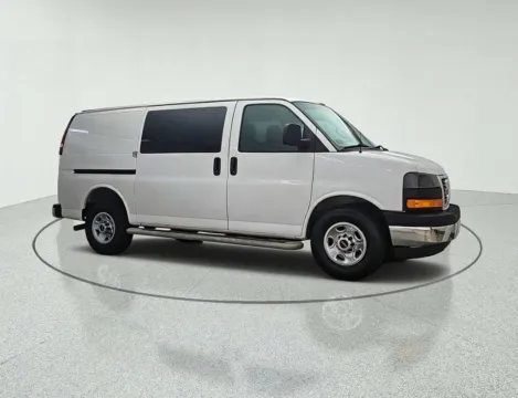 Photos of 2018 GMC Savana 2500 Work Van for sale in Gurnee, IL at CarWise Gurnee