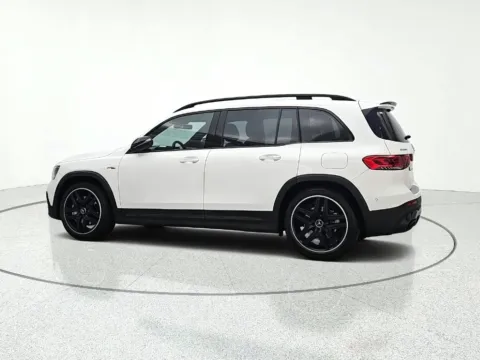 More photos of 2021 Mercedes-Benz GLB 35 AMG at CarWise Gurnee, IL