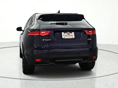 More photos of 2020 Jaguar F-PACE 25t Premium at CarWise Gurnee, IL