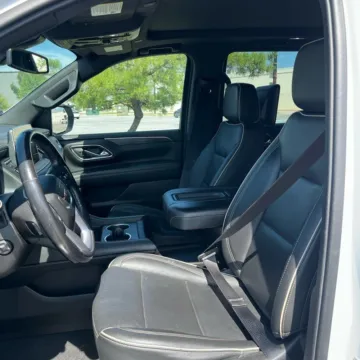 Another view of 2021 GMC Yukon SLT for sale in Gurnee, IL at CarWise Gurnee