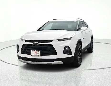 Photos of 2020 Chevrolet Blazer LT for sale in Gurnee, IL at CarWise Gurnee