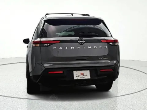 More photos of 2022 Nissan Pathfinder SV at CarWise Gurnee, IL