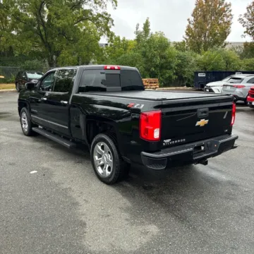 Photos of 2018 Chevrolet Silverado 1500 LTZ for sale in Gurnee, IL at CarWise Gurnee