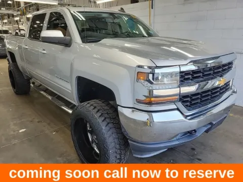 Silver 2017 Chevrolet Silverado 1500 LT for sale in Gurnee, IL