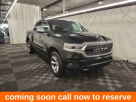 Black 2019 Ram 1500 Limited for sale in Gurnee, IL