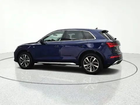 More photos of 2022 Audi Q5 45 S line Premium Plus at CarWise Gurnee, IL