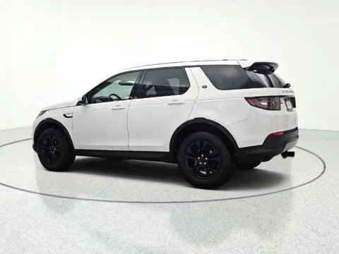 More photos of 2020 Land Rover Discovery Sport S at CarWise Gurnee, IL