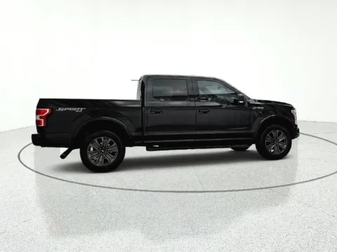 More photos of 2018 Ford F-150 XLT at CarWise Gurnee, IL