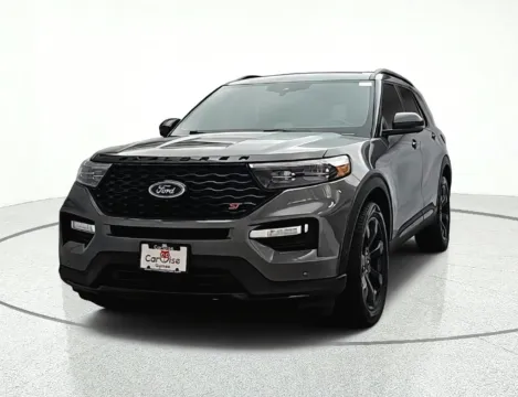 Photos of 2022 Ford Explorer ST for sale in Gurnee, IL at CarWise Gurnee