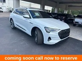 White 2019 Audi e-tron Premium Plus for sale in Gurnee, IL