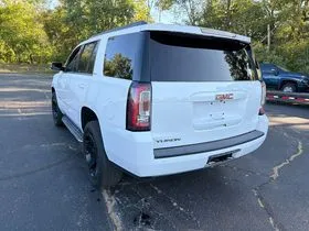 Photos of 2018 GMC Yukon SLE for sale in Gurnee, IL at CarWise Gurnee