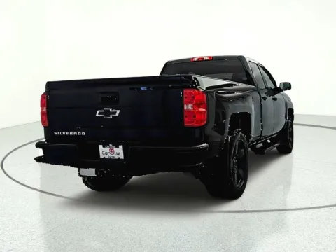 More photos of 2018 Chevrolet Silverado 1500 Custom at CarWise Gurnee, IL