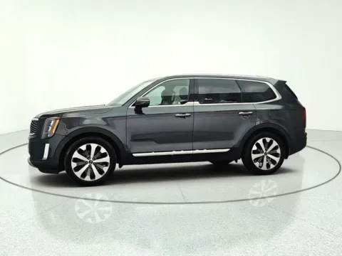 More photos of 2020 Kia Telluride SX at CarWise Gurnee, IL
