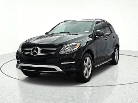 Photos of 2018 Mercedes-Benz GLE 350 for sale in Gurnee, IL at CarWise Gurnee