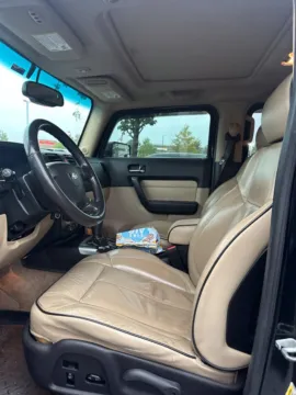 More photos of 2006 Hummer H3 at CarWise Gurnee, IL