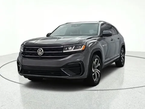 Photos of 2022 Volkswagen Atlas Cross Sport 3.6L V6 SEL Premium R-Line for sale in Gurnee, IL at CarWise Gurnee