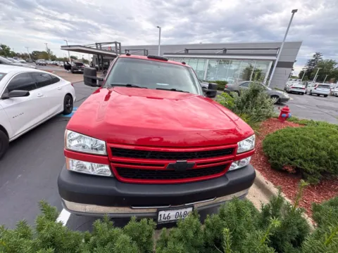 Photos of 2004 Chevrolet Silverado 3500 for sale in Gurnee, IL at CarWise Gurnee