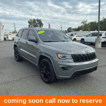 Gray 2020 Jeep Grand Cherokee Altitude for sale in Gurnee, IL