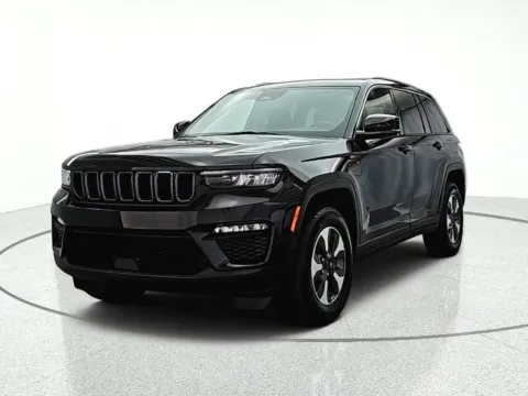 Photos of 2023 Jeep Grand Cherokee 4xe for sale in Gurnee, IL at CarWise Gurnee